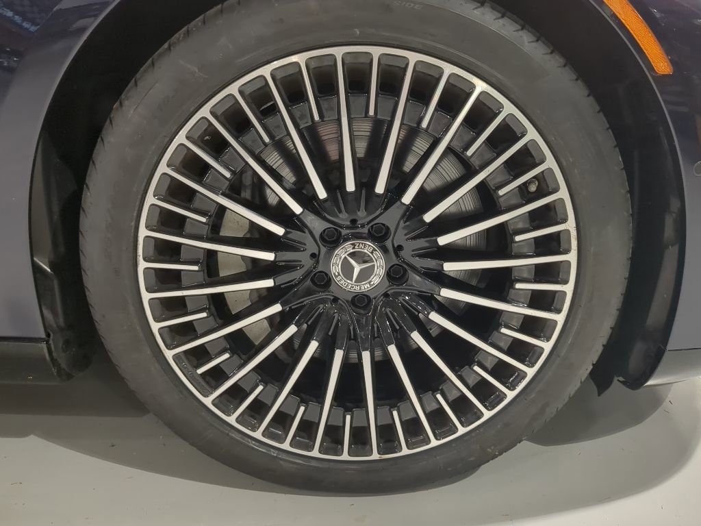 Certified 2022 Mercedes-Benz EQS 580 4MATIC Sedan image 6