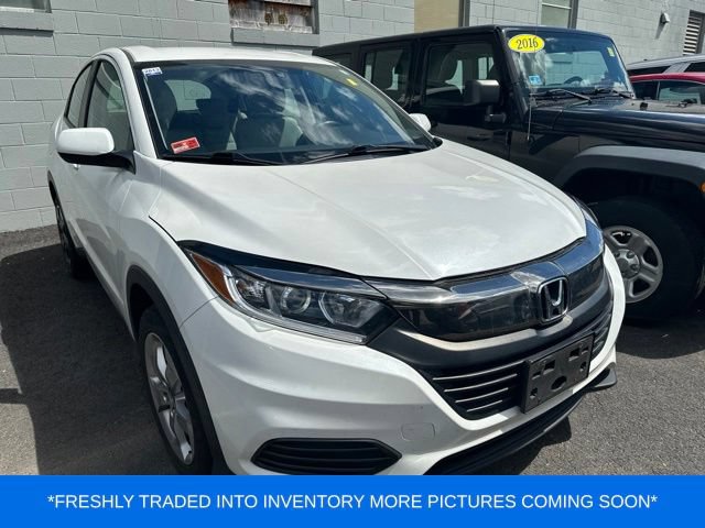 Used 2021 Honda HR-V LX image 1