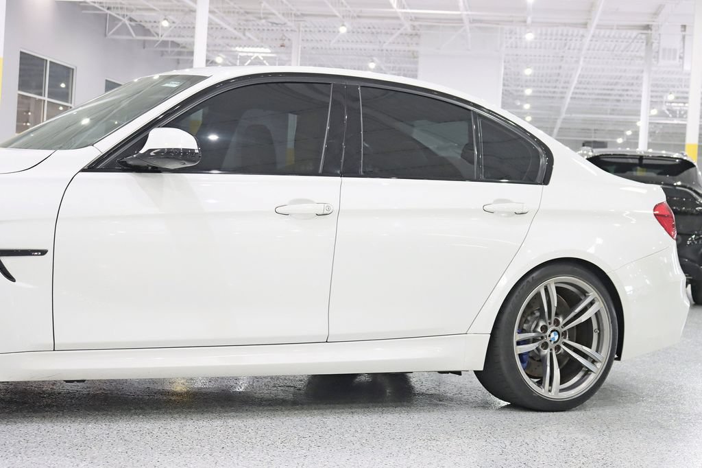 Used 2016 BMW M3 RWD image 3