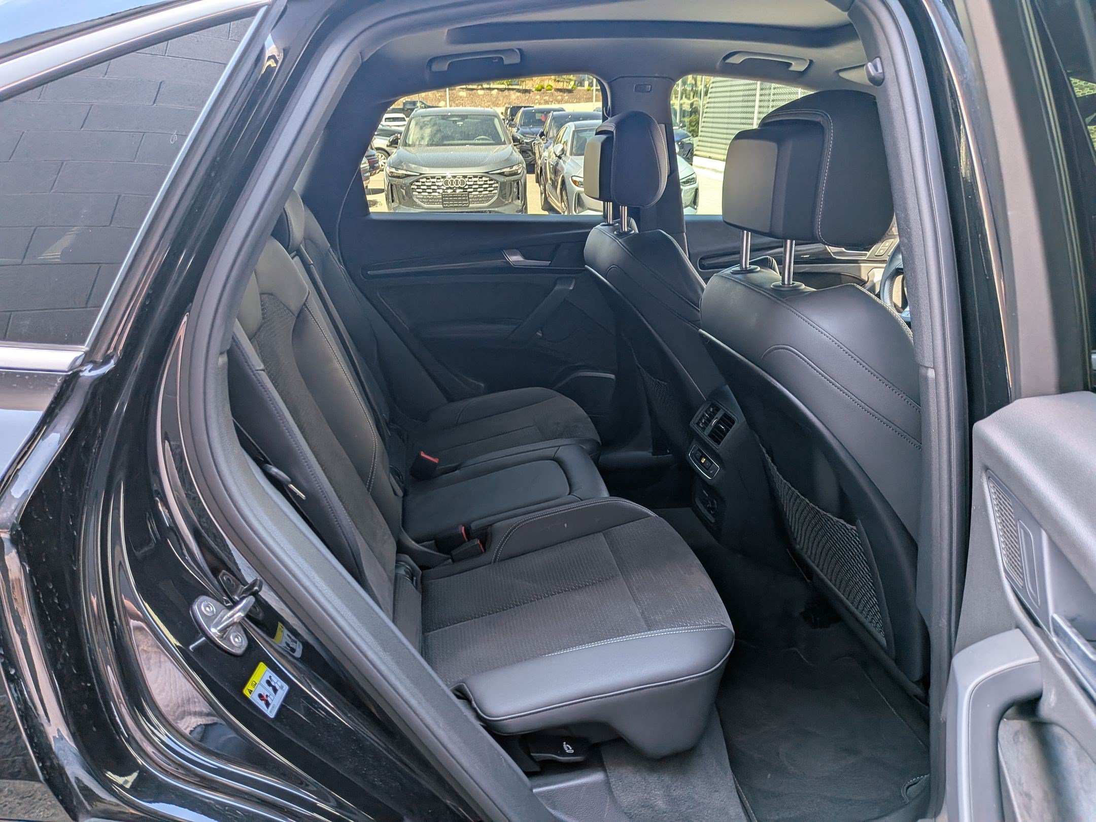 Certified 2023 Audi SQ5 Prestige w/ Prestige Package AWD/4WD image 30