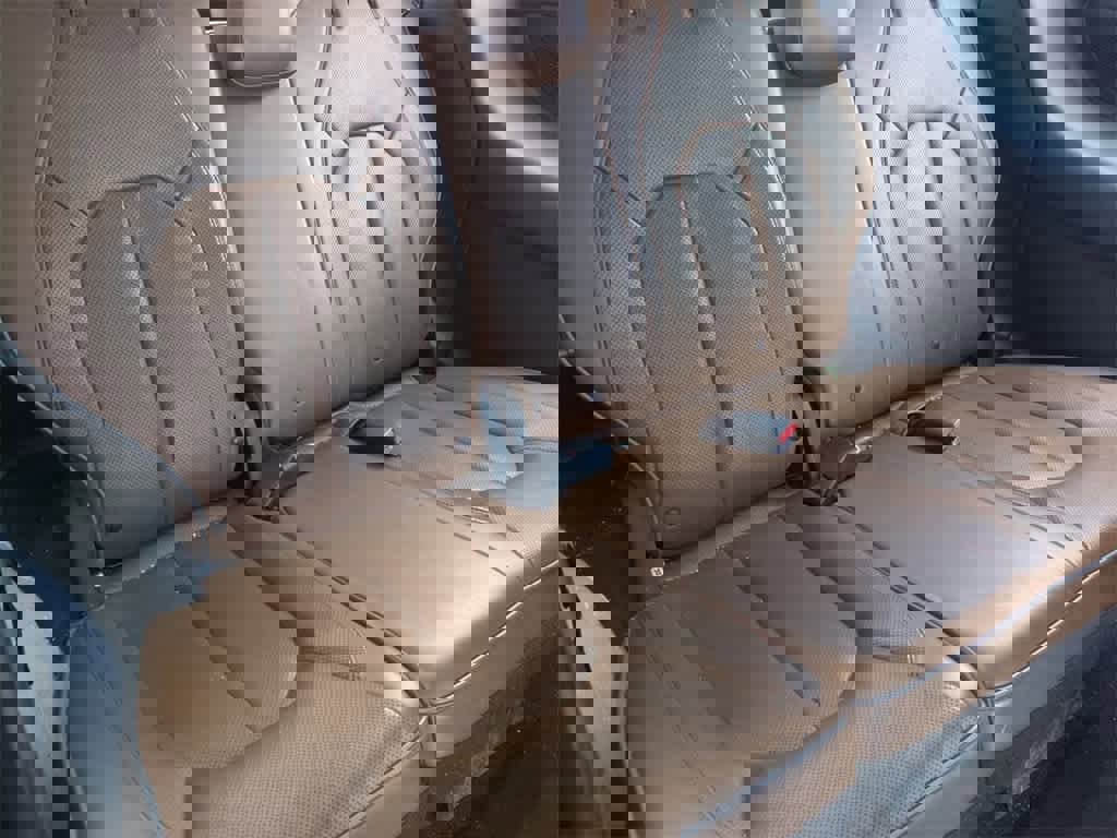 Used 2017 Chrysler Pacifica Limited image 20