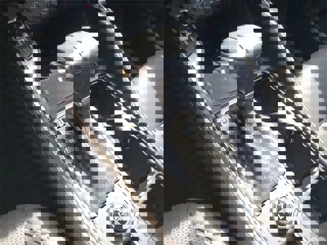 New 2026 Kia Sorento S w/ S Panoramic Sunroof Package image 35