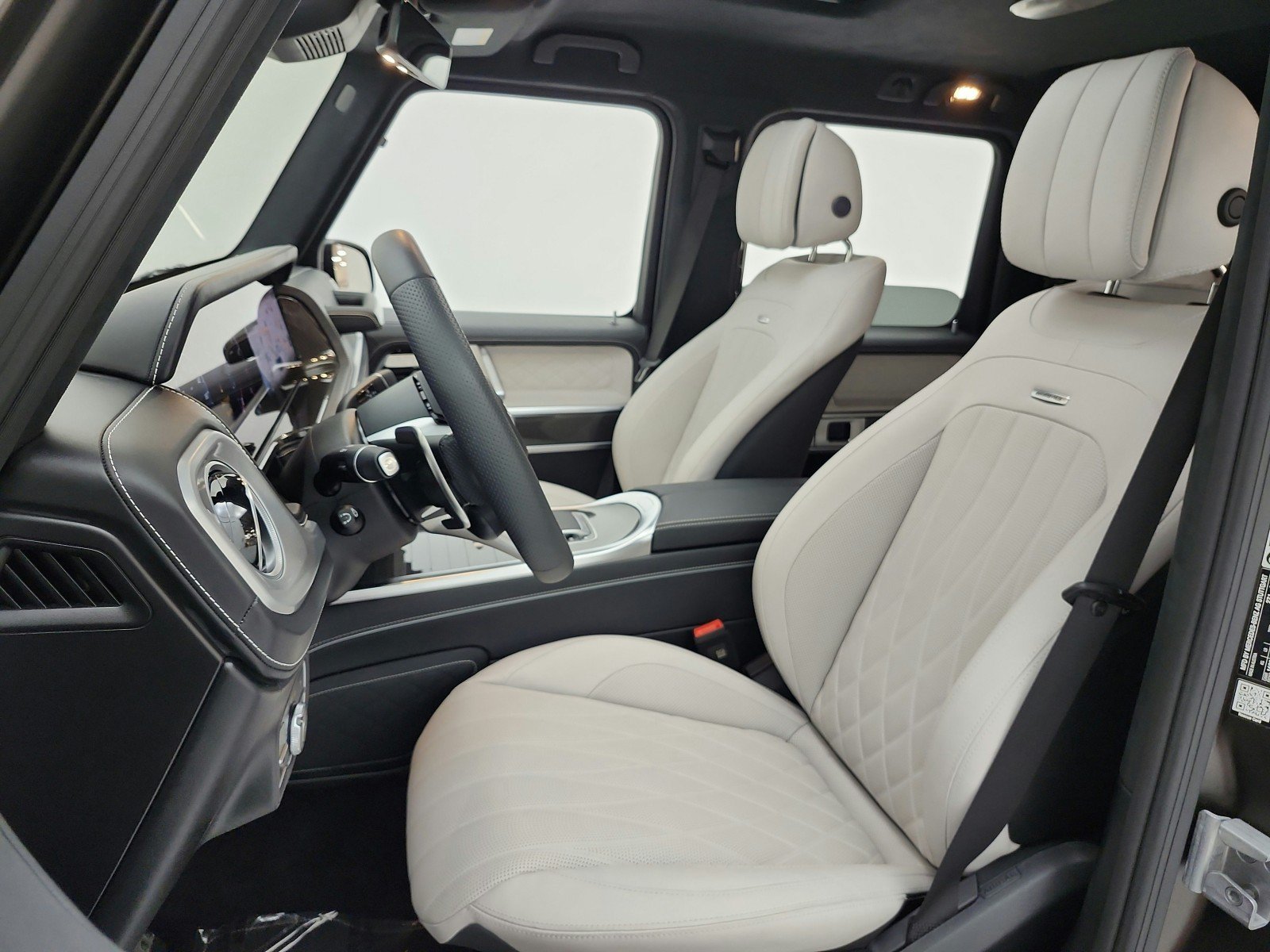 Certified 2025 Mercedes-Benz G 63 AMG 4MATIC image 15