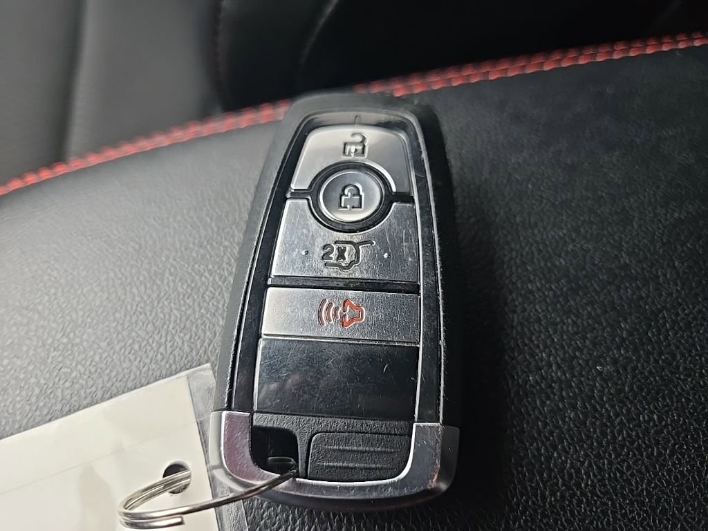 Used 2025 Ford Escape ST-Line image 89