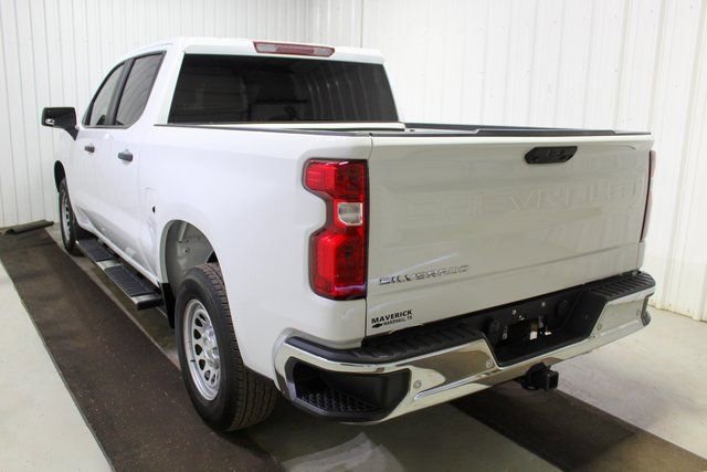 Used 2024 Chevrolet Silverado 1500 W/T w/ WT Value Package image 4