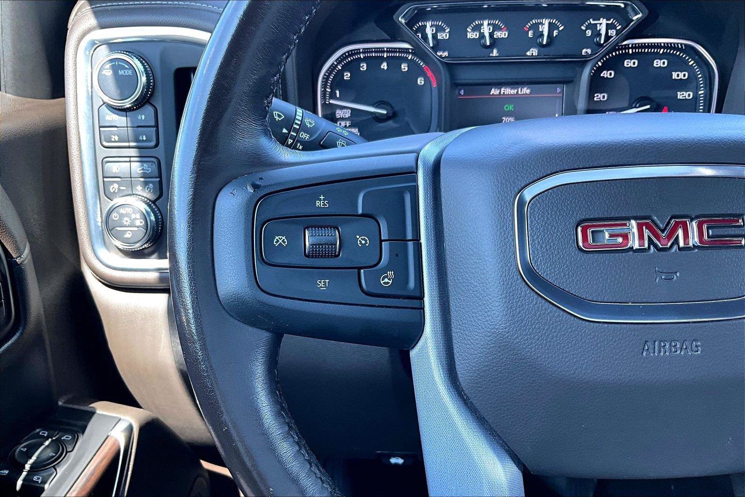 Used 2021 GMC Sierra 1500 SLT w/ X31 Off-Road Package AWD/4WD image 19