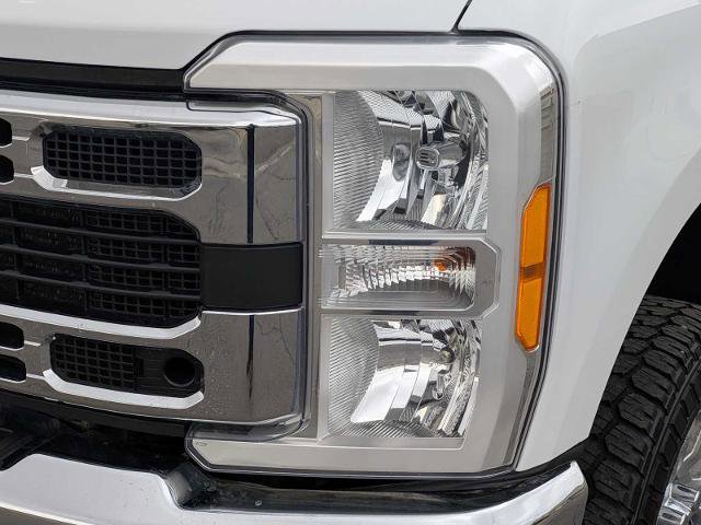 Certified 2023 Ford F350 XLT image 10