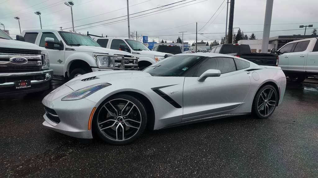 Used 2015 Chevrolet Corvette Stingray Coupe w/ 2LT Preferred Equipment Group image 3