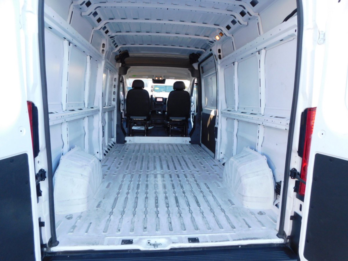 Used 2023 RAM ProMaster 2500 image 33