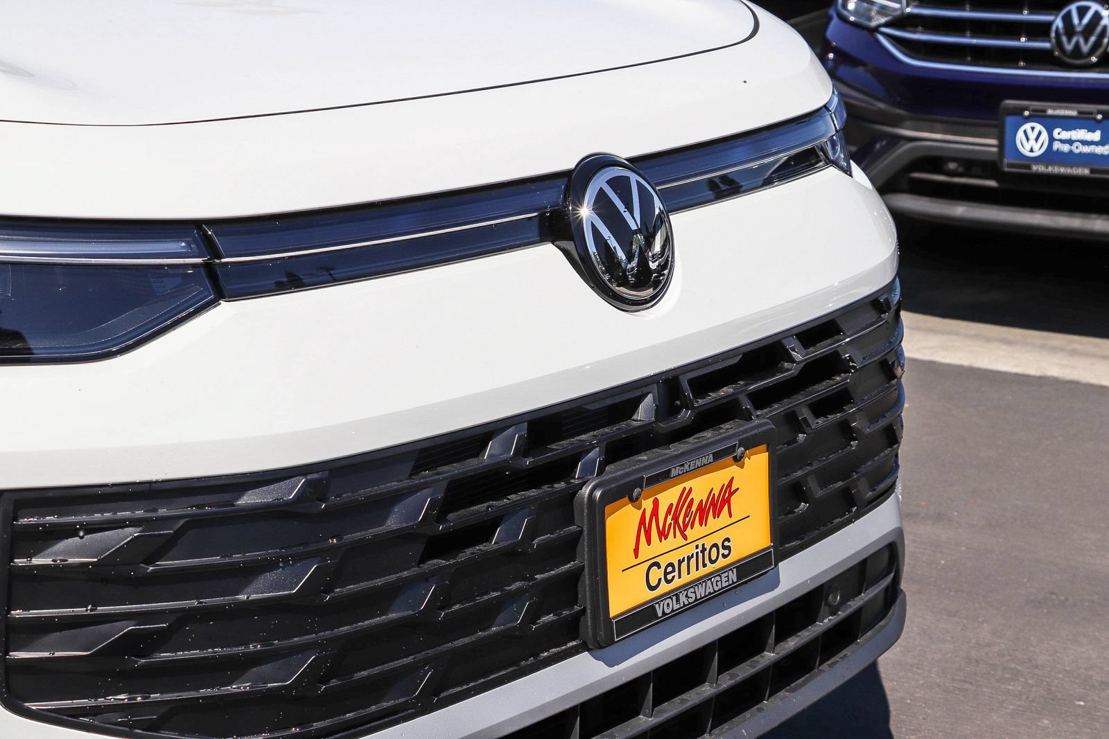 New 2026 Volkswagen Tiguan SE FWD image 5