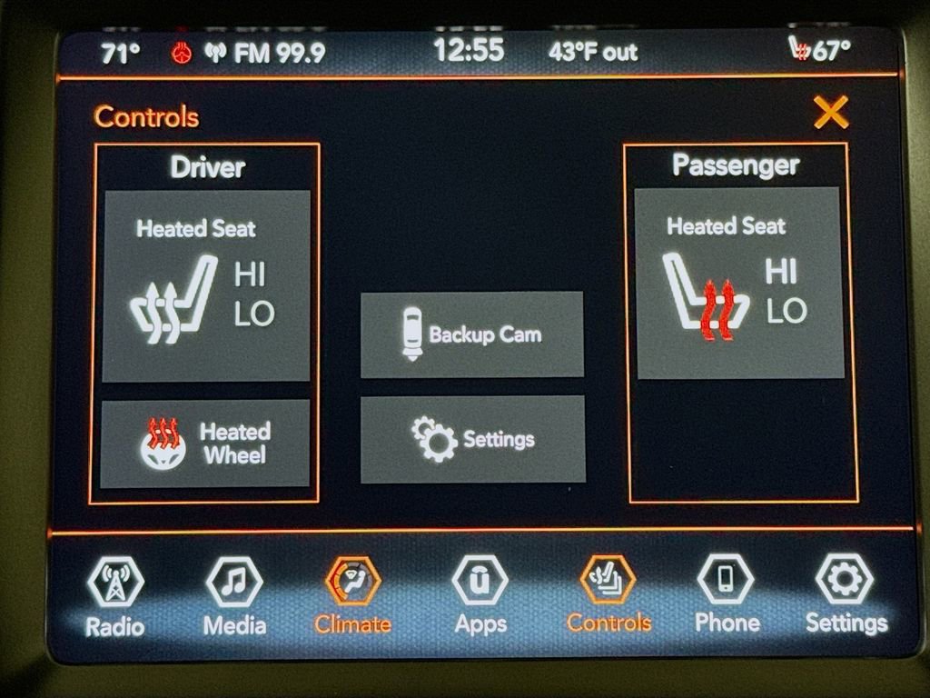 Used 2021 Jeep Cherokee Latitude Lux w/ Comfort/Convenience Group image 19