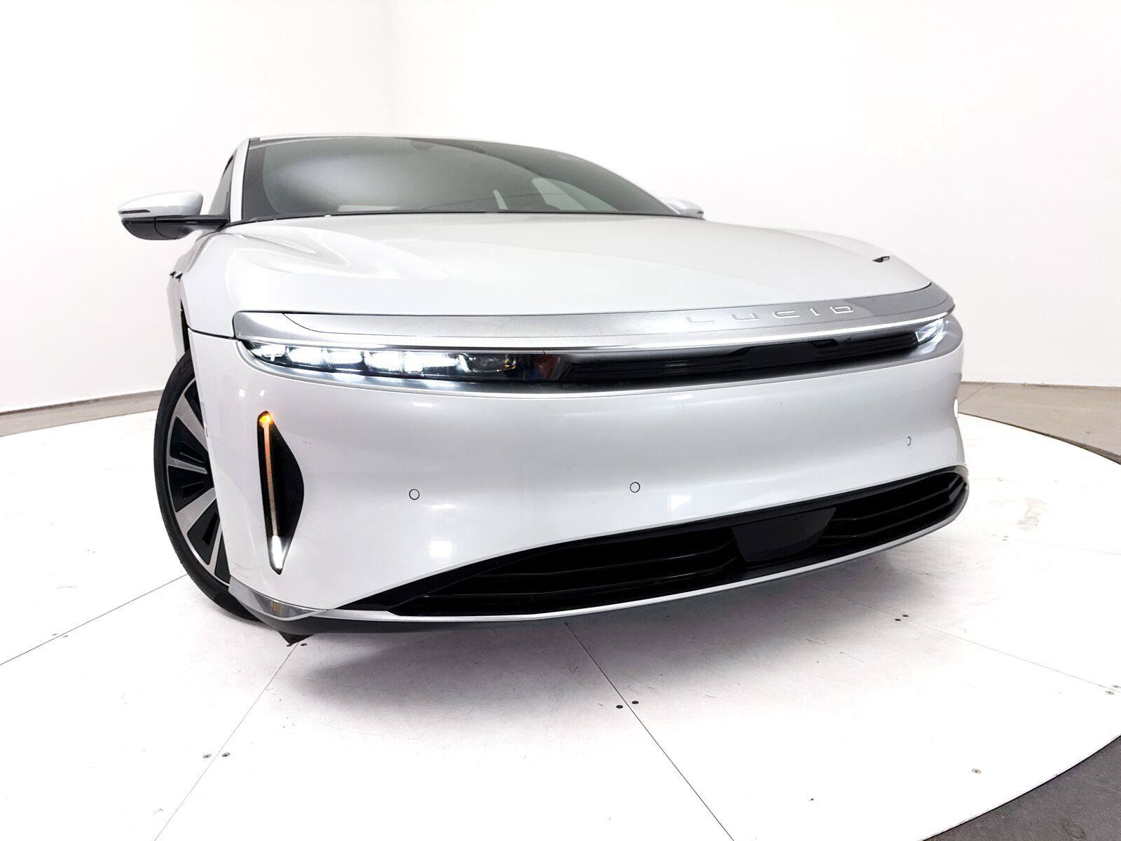 Used 2024 Lucid Air Pure RWD image 6