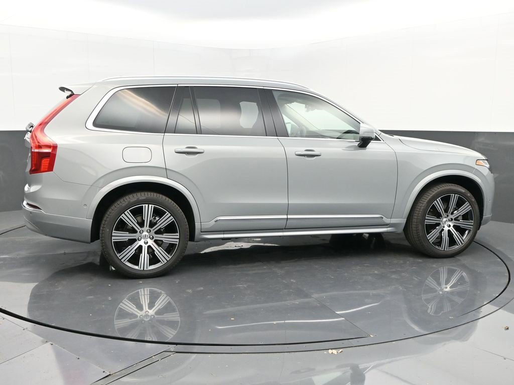 New 2025 Volvo XC90 T8 Plus w/ Protection Package Premier image 8