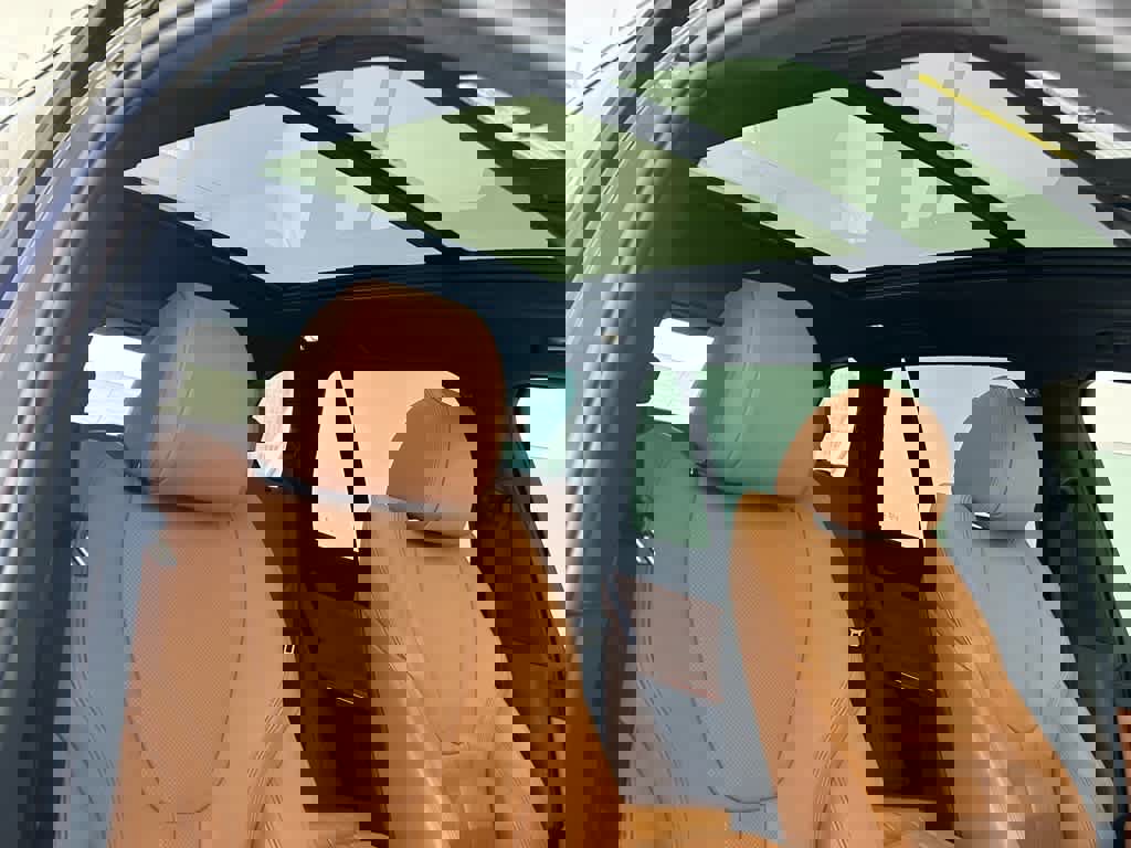 Used 2022 BMW X5 xDrive40i w/ Premium Package image 22