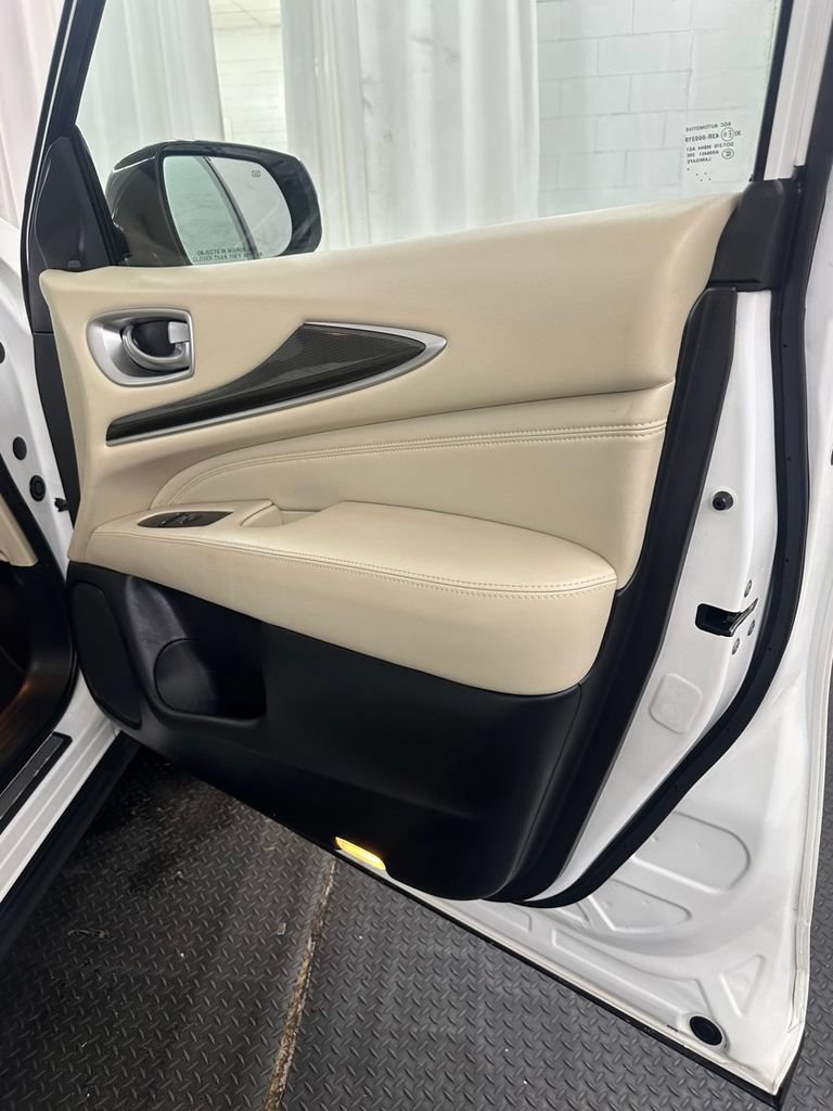 Used 2019 INFINITI QX60 Pure AWD/4WD image 34