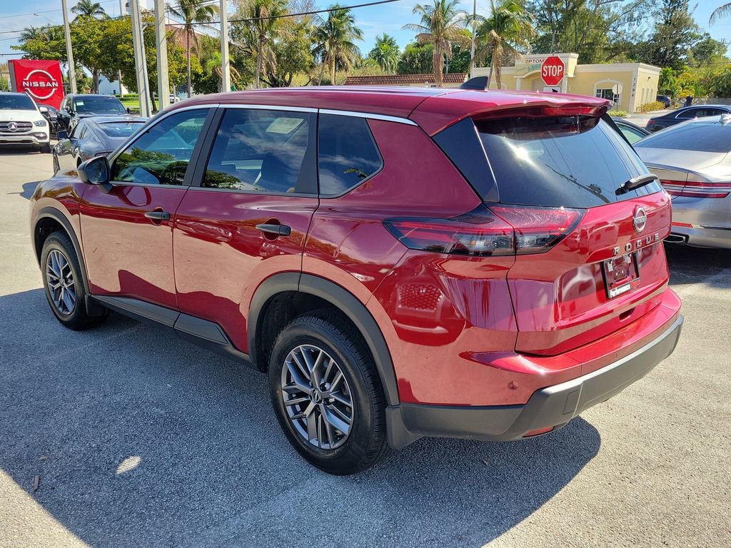 Certified 2024 Nissan Rogue S image 7