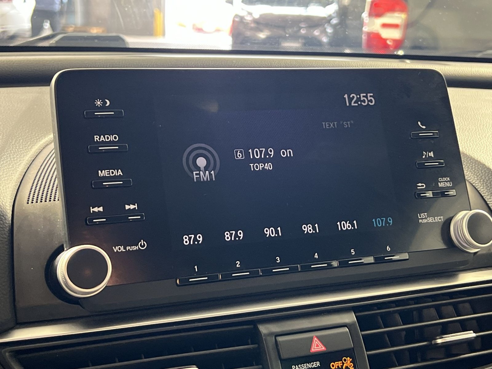 Used 2019 Honda Accord LX image 19
