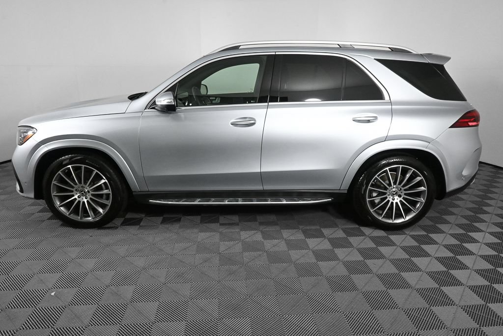 Certified 2024 Mercedes-Benz GLE 450 4MATIC image 3