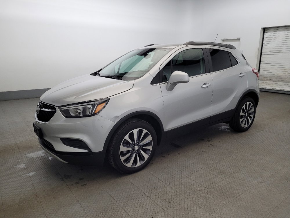 Used 2022 Buick Encore Preferred w/ Safety Package image 2