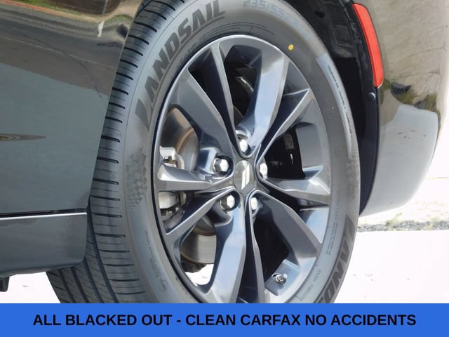 Used 2022 Dodge Charger SXT w/ Blacktop Package AWD/4WD image 5