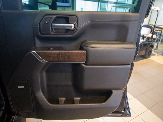 Used 2022 GMC Sierra 2500 Denali image 10