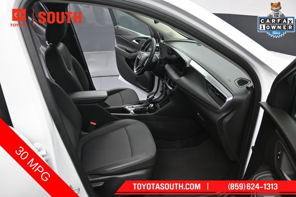 Used 2025 Buick Encore GX Preferred FWD image 26