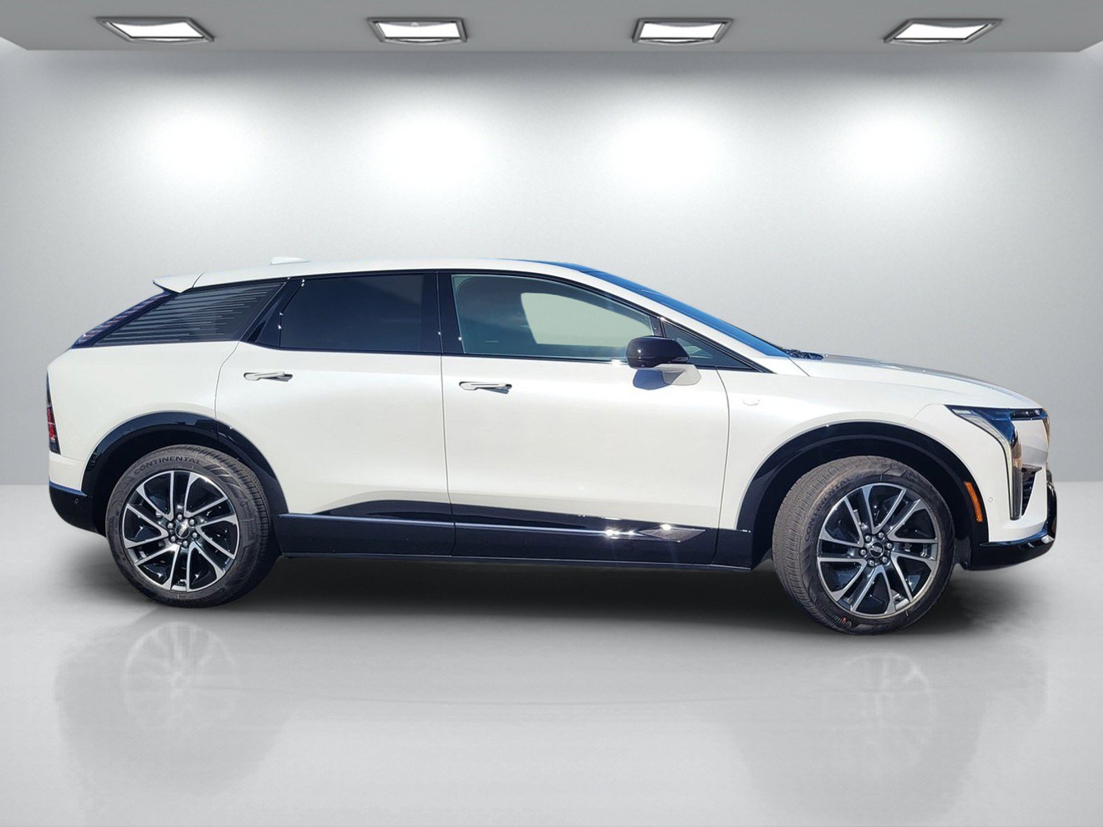 New 2027 Cadillac Optiq Sport RWD image 3