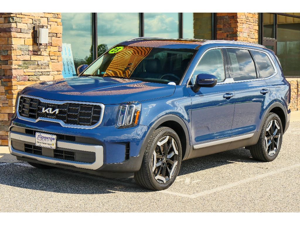 Used 2023 Kia Telluride S w/ S Sunroof Package image 7