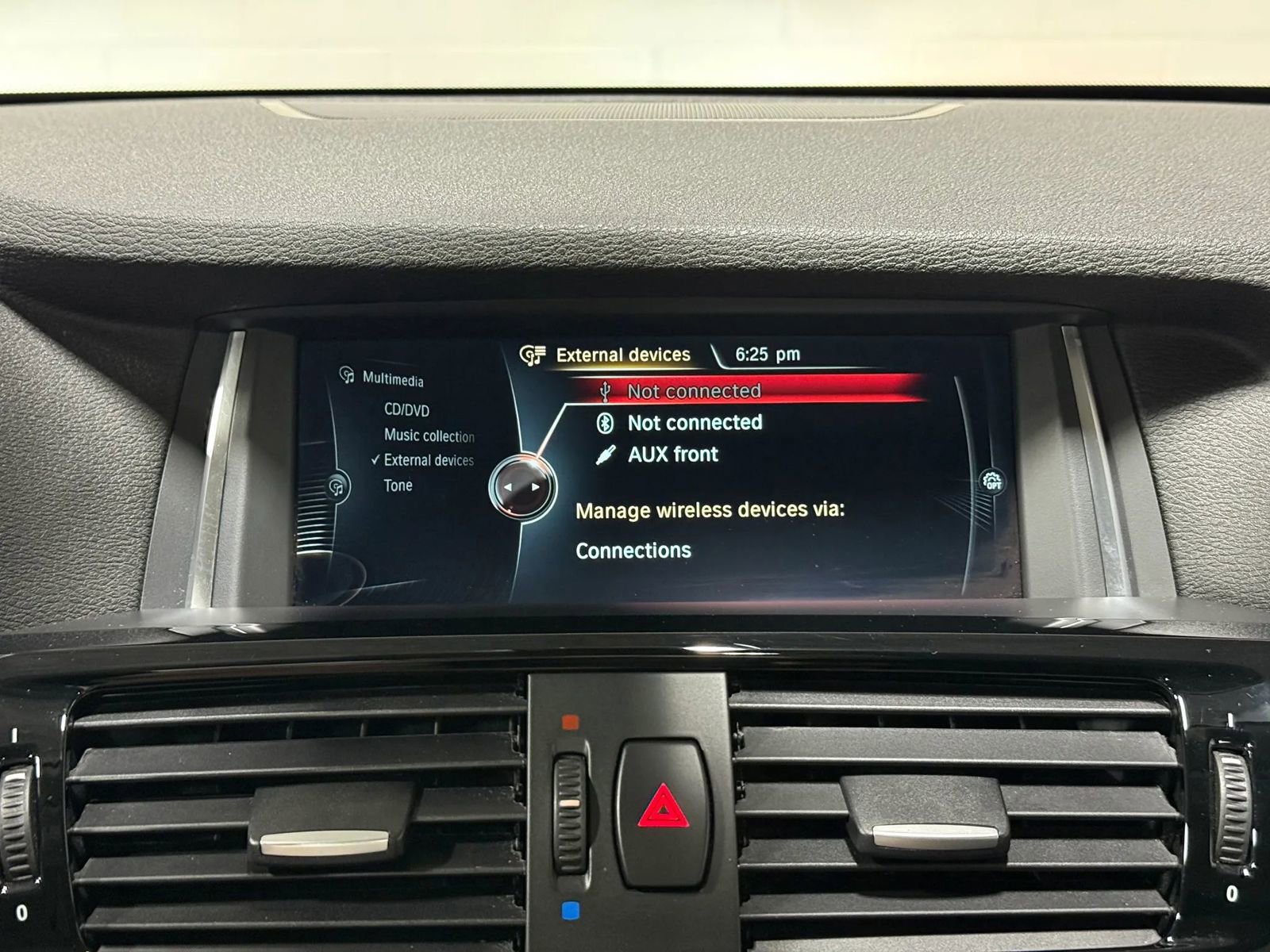 Used 2015 BMW X3 xDrive28i AWD/4WD image 39