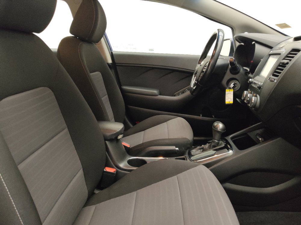 Used 2018 Kia Forte S FWD image 21