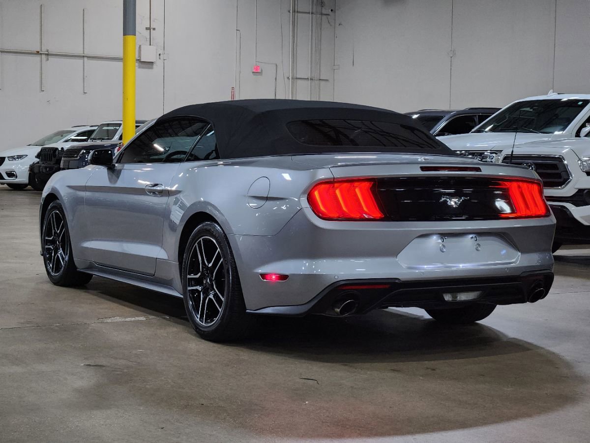 Used 2020 Ford Mustang Premium RWD image 13