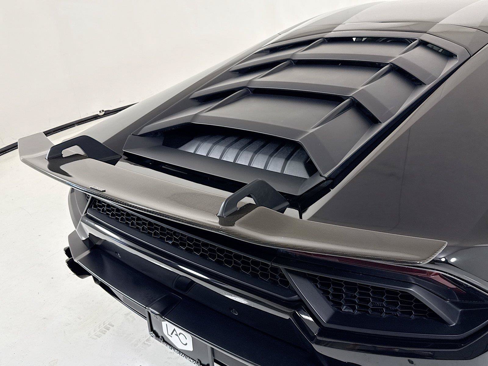 Used 2018 Lamborghini Huracan LP 580-2 RWD image 32