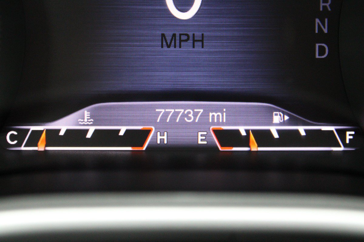 Used 2015 Jeep Cherokee Trailhawk AWD/4WD image 29
