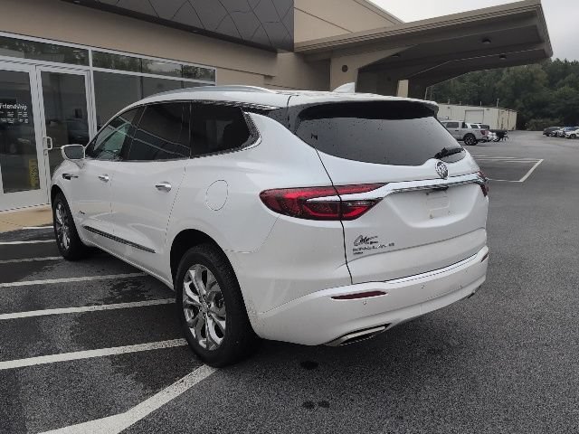 Used 2020 Buick Enclave Avenir w/ Avenir Technology Package AWD/4WD image 6