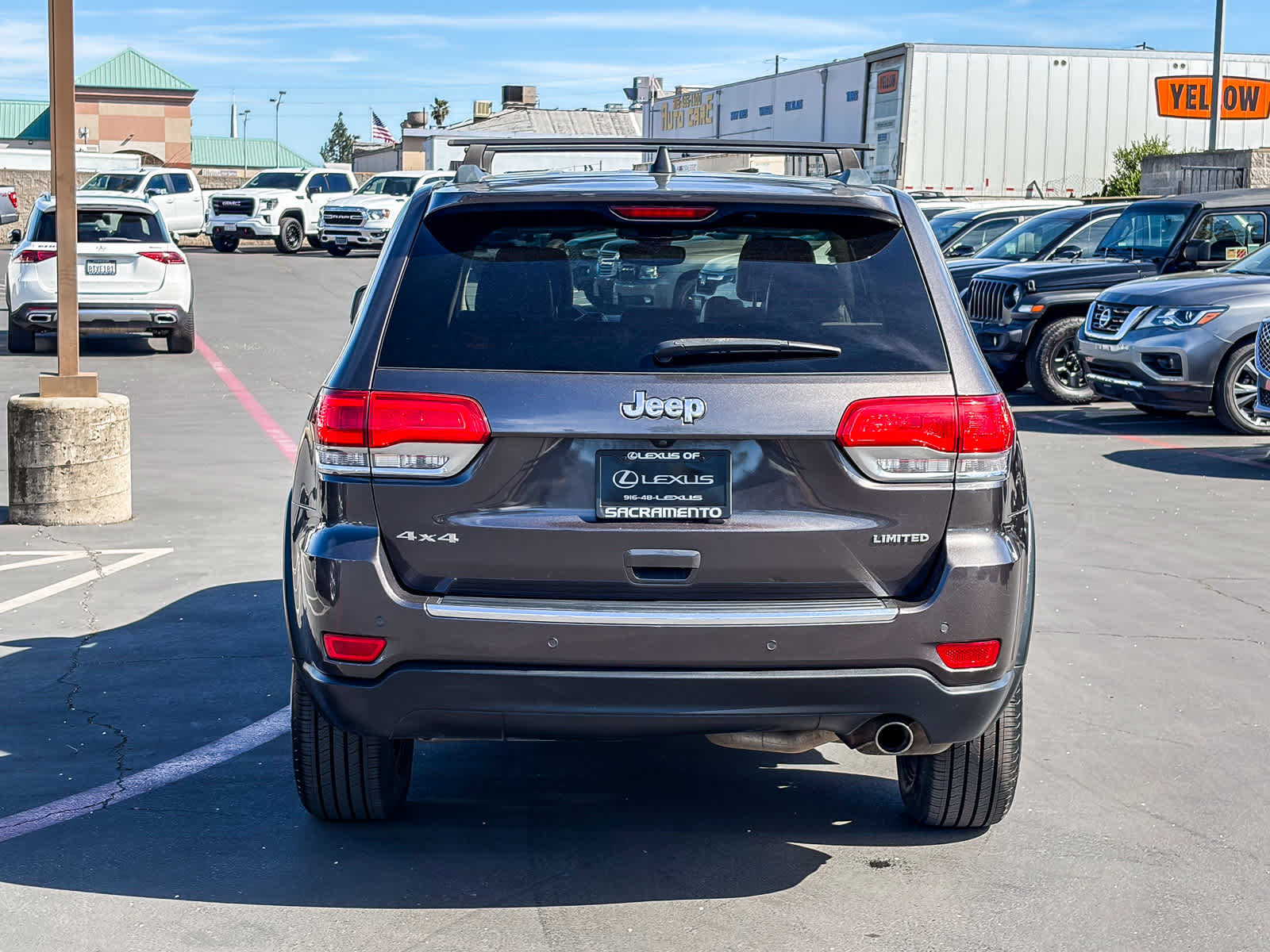 Used 2019 Jeep Grand Cherokee Limited image 3
