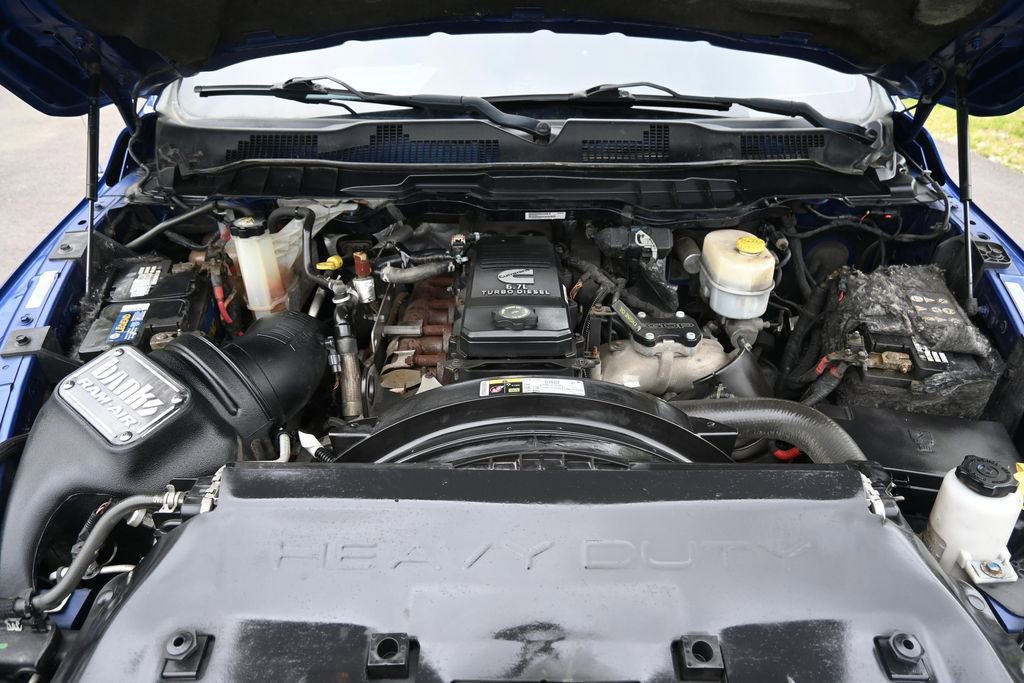 Used 2016 RAM 3500 Laramie AWD/4WD image 46