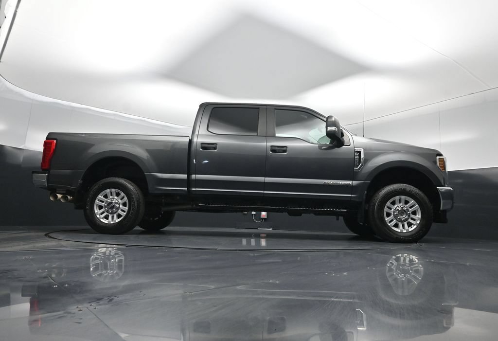 Certified 2019 Ford F250 XL w/ STX Appearance Package AWD/4WD image 42
