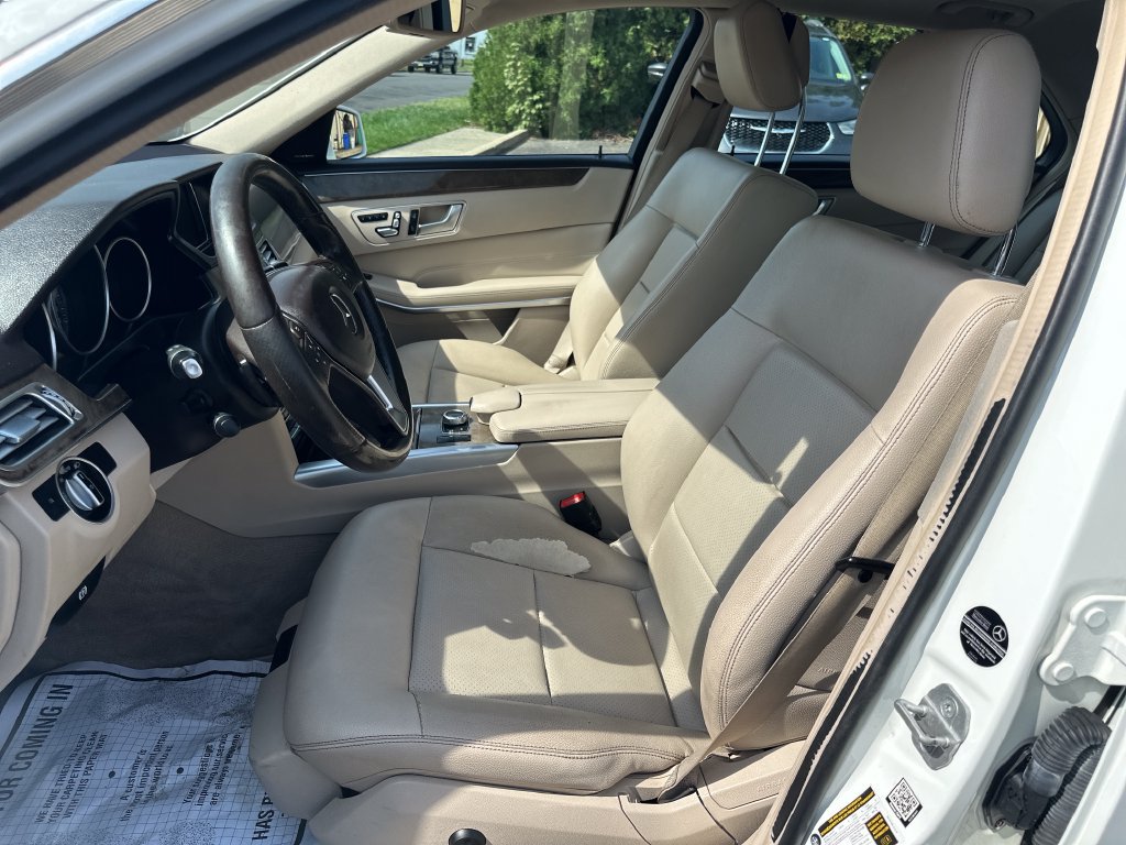Used 2016 Mercedes-Benz E 350 4MATIC Sedan image 13