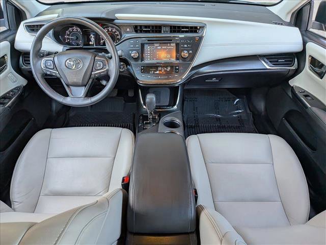 Used 2018 Toyota Avalon XLE Premium w/ All Weather Liner Package FWD image 18