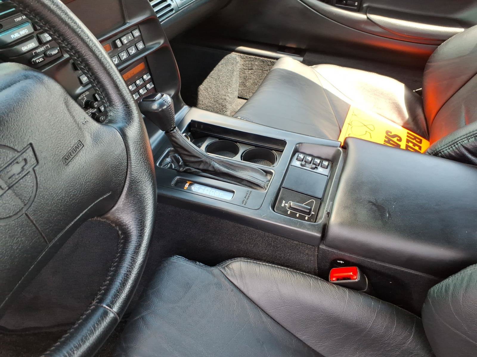 Used 1996 Chevrolet Corvette Coupe RWD image 24