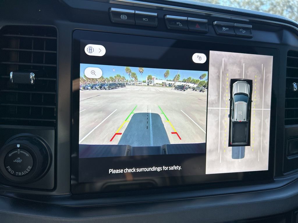 Used 2024 Ford F250 Platinum w/ FX4 Off-Road Package image 32