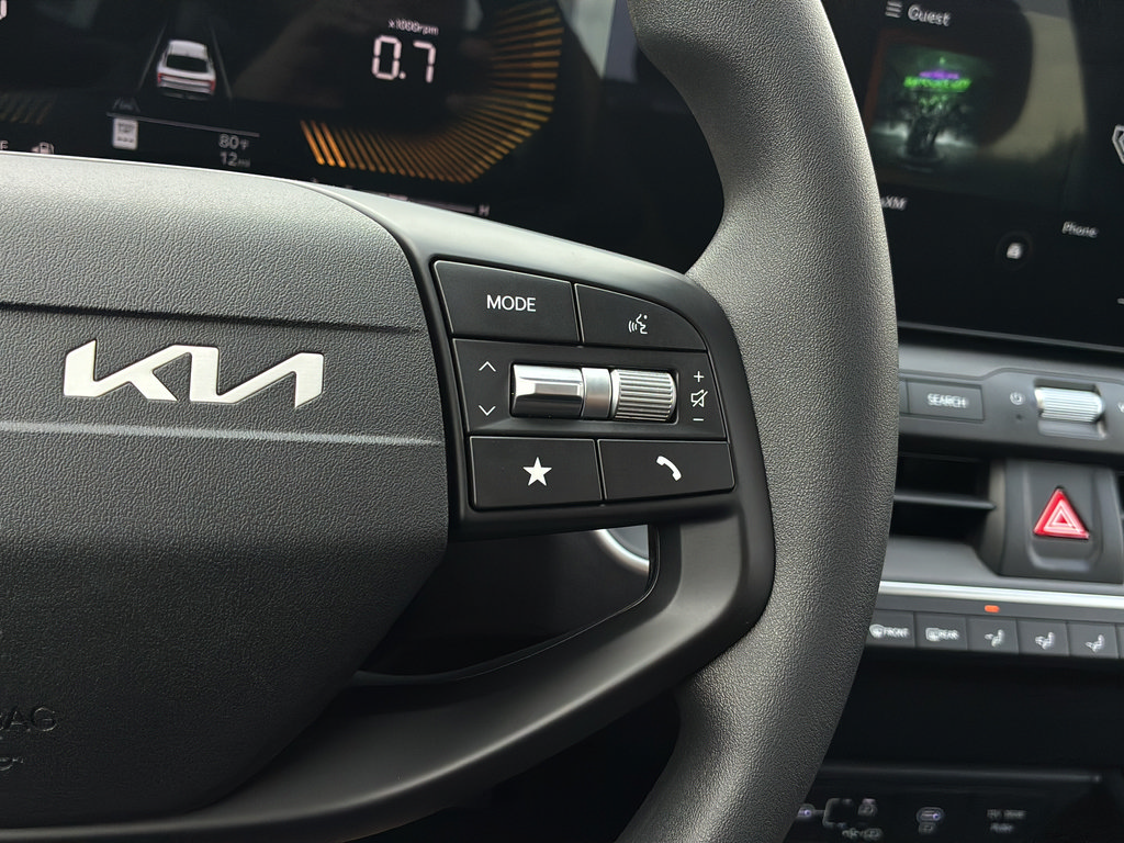 New 2026 Kia K4 FWD image 28