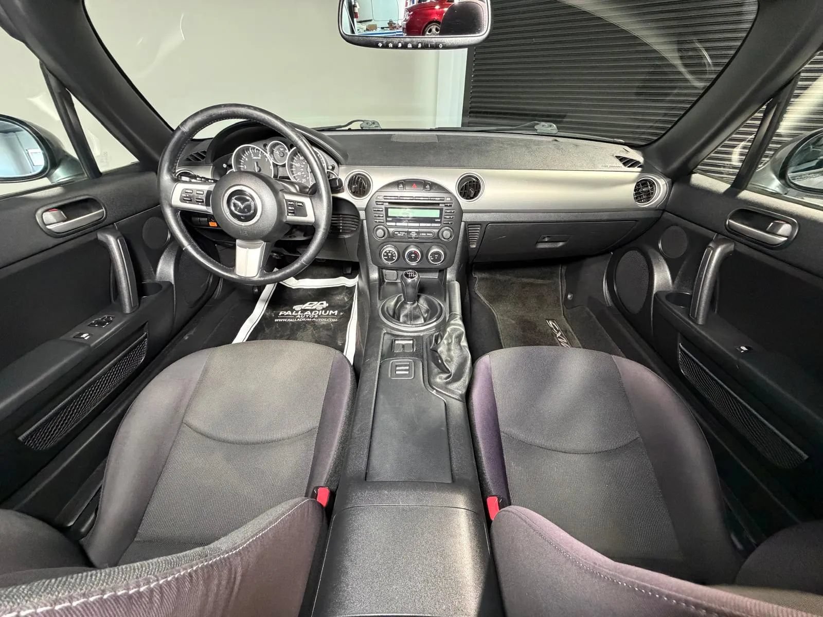 Used 2010 MAZDA MX-5 Miata Touring w/ Suspension Pkg RWD image 14