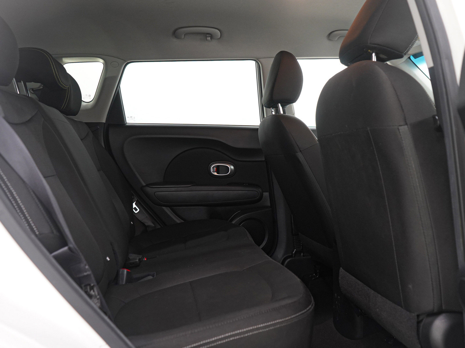 Used 2015 Kia Soul FWD image 13