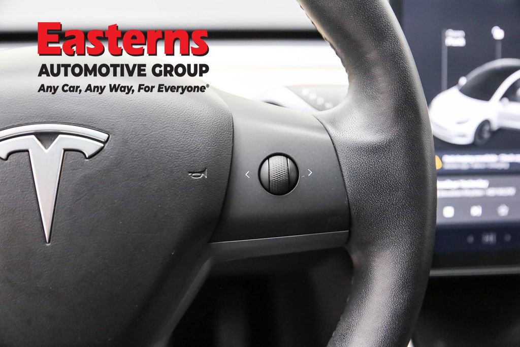 Used 2019 Tesla Model 3 Standard Range RWD image 16