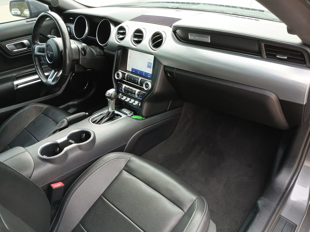 Used 2022 Ford Mustang Premium image 28