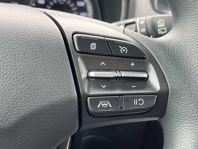 Certified 2023 Hyundai Kona SEL AWD/4WD image 27