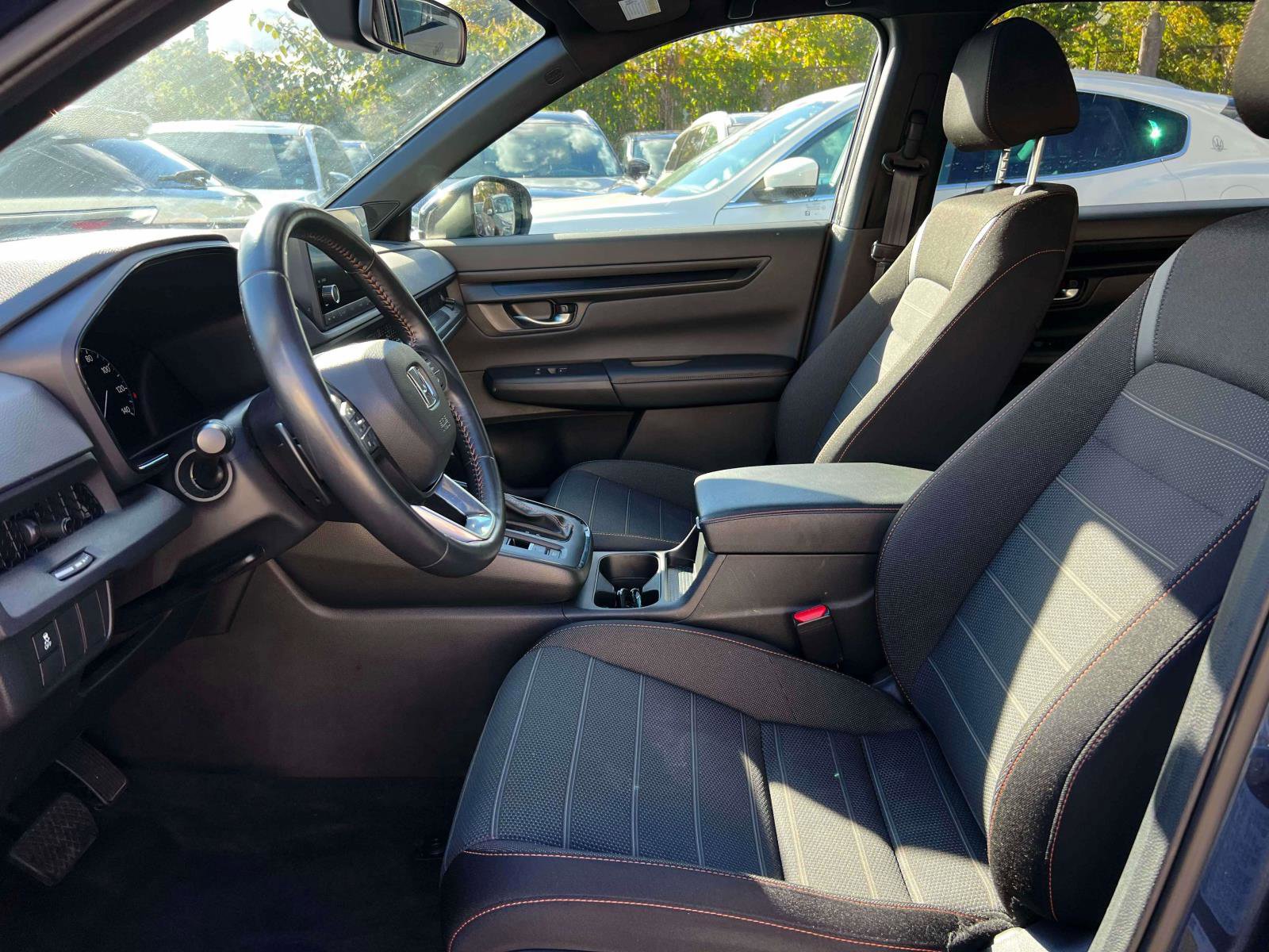 Used 2024 Honda CR-V Sport image 13