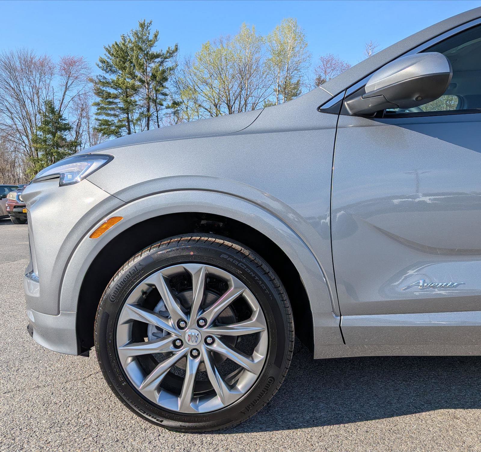 New 2026 Buick Encore GX Avenir w/ Avenir Technology Package AWD/4WD image 3