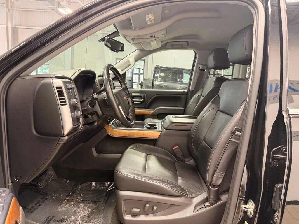 Used 2016 Chevrolet Silverado 1500 LTZ w/ Max Trailering Package AWD/4WD image 23